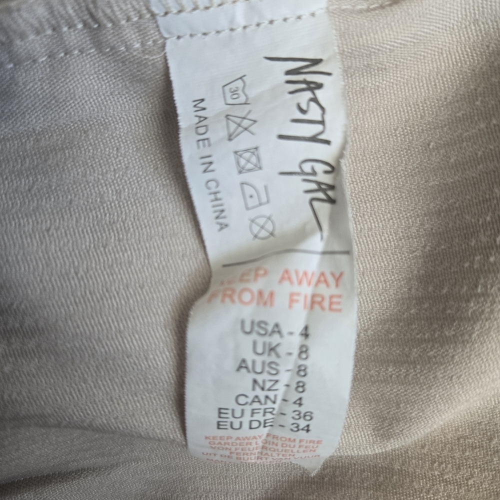 NASTY GAL Beige Corduroy Jacket, Size 4 - Picture 7 of 12